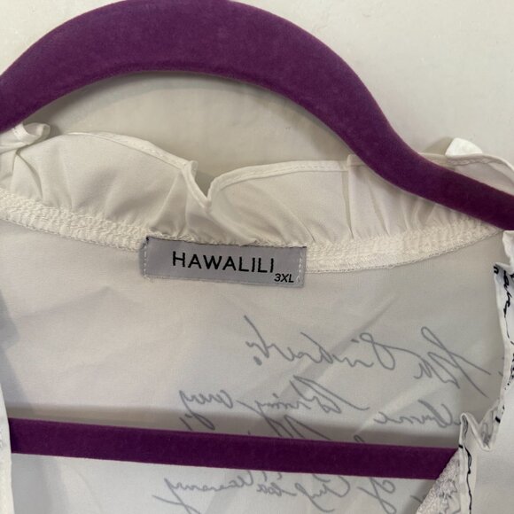 Hawalili 3XL print script blouse - Picture 2 of 4